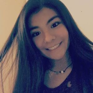 Meet your Posher, Carolina